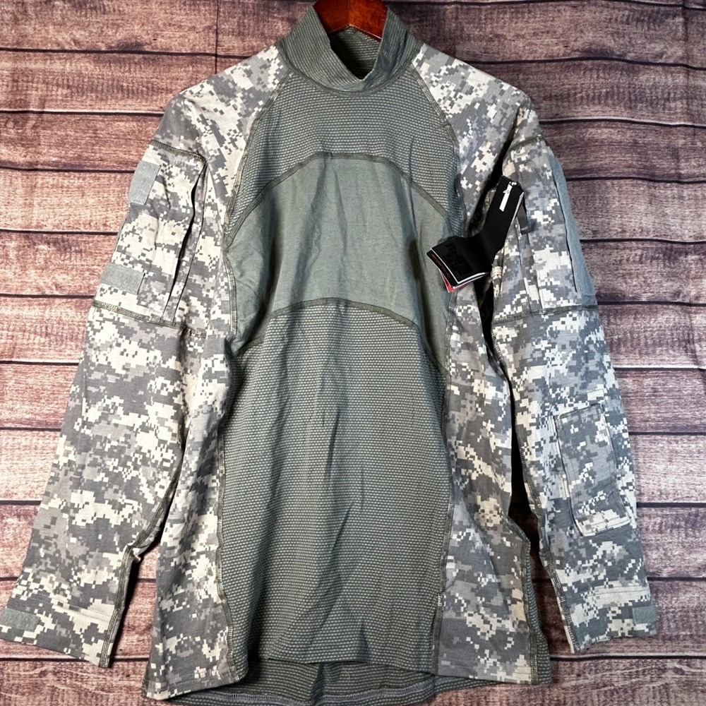Massif Army Combat Shirt ACS Mens Medium ACU Digital Camo Flame Resistant NEW